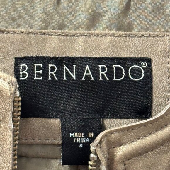 Bernardo Womens Gold Faux Leather Jacket Size S jacket - Picture 2 of 12